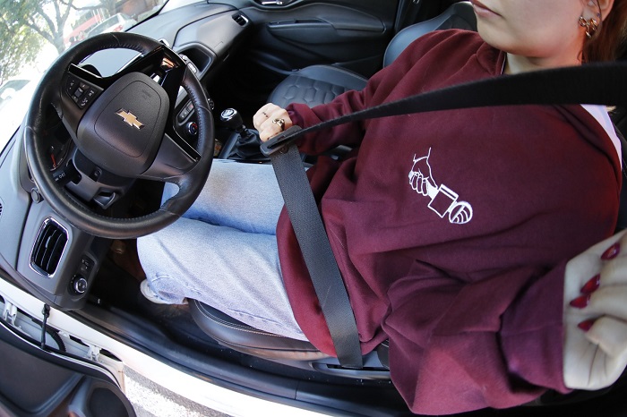 Cinto de segurança: item de segurança, acessório de moda ou só enfeite de banco? Em Cascavel, parece que muita gente ainda não entendeu