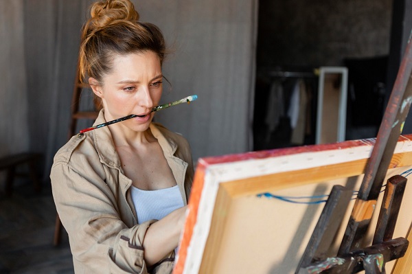 Centro Cultural abre nova turma de oficina de autorretrato estilo Frida Kahlo: agora é sua chance de pintar a própria sofrência com glamour
