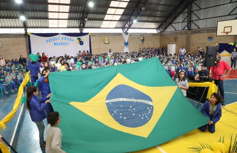 Cascavel entra em modo patriotismo nível hard: Semana da Pátria promete desfile, hinos e maratona cívica