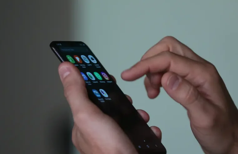 Shopping da Muamba sofre pane geral: Polícia faz limpa em celulares com procedência mais duvidosa que nota de R$ 3