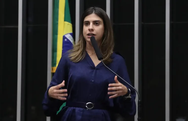 Câmara dos Deputados e o campeonato nacional de “empurra-empurra”