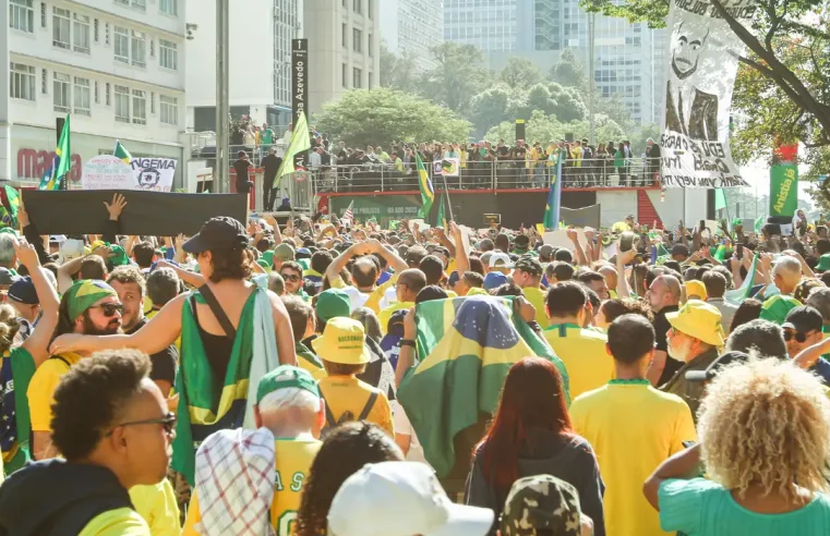 “Anistia, Trump e tornozeleira: o combo dominical da Paulista”